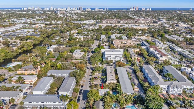 614 NE 28th Street, Wilton Manors, FL 33334