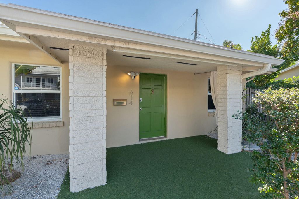 614 NE 28th Street, Wilton Manors, FL 33334