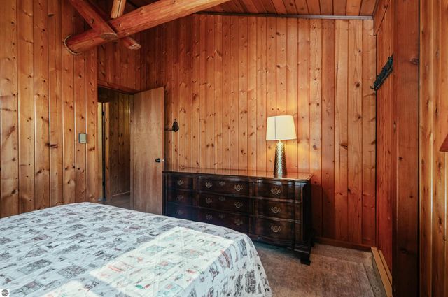 10667 S Timberlee Drive, Traverse City, MI 49684