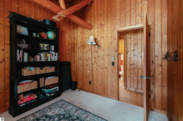 10667 S Timberlee Drive, Traverse City, MI 49684