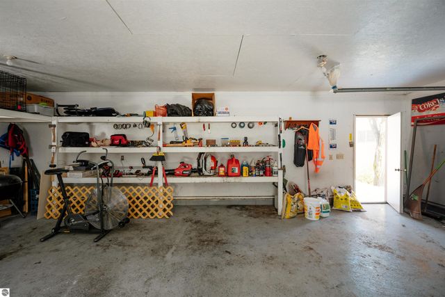 10667 S Timberlee Drive, Traverse City, MI 49684