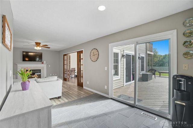 2574 Countryside Drive, Beavercreek, OH 45324