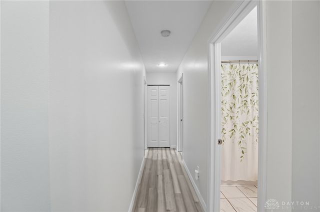 2574 Countryside Drive, Beavercreek, OH 45324