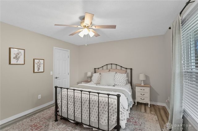 2574 Countryside Drive, Beavercreek, OH 45324