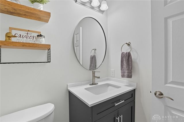 2574 Countryside Drive, Beavercreek, OH 45324