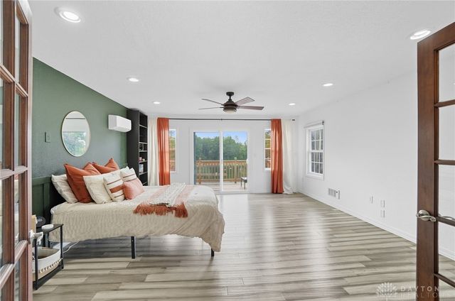 2574 Countryside Drive, Beavercreek, OH 45324