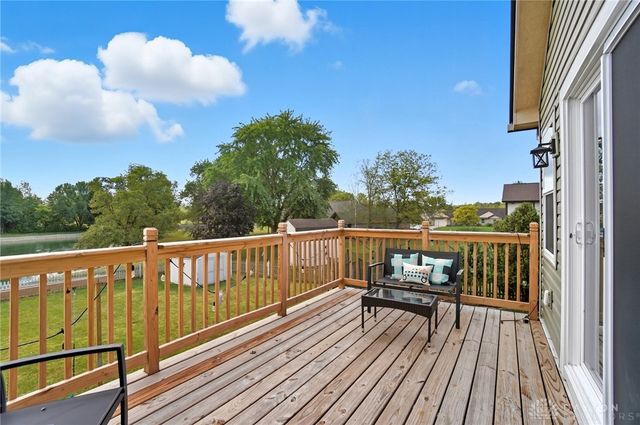 2574 Countryside Drive, Beavercreek, OH 45324