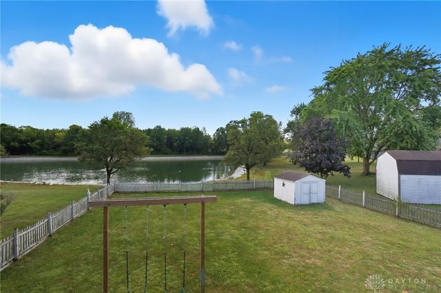 2574 Countryside Drive, Beavercreek, OH 45324