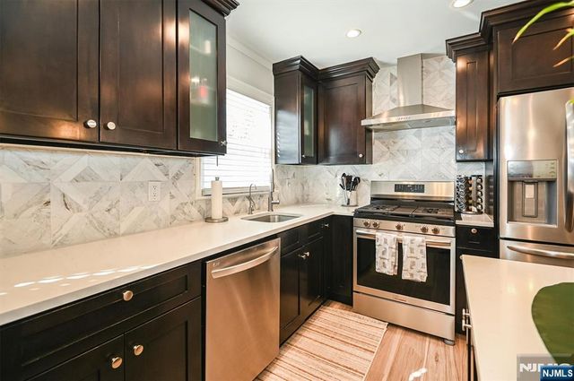 19 Glendale Street, Nutley, NJ 07110