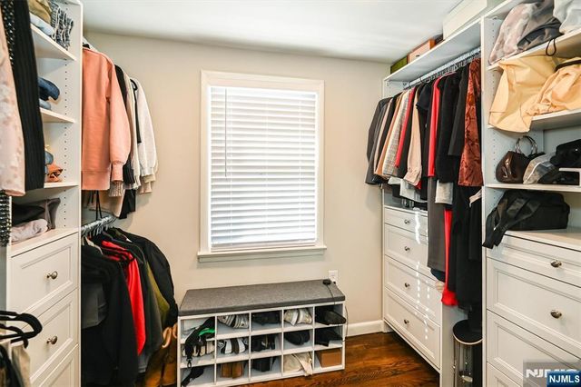 19 Glendale Street, Nutley, NJ 07110