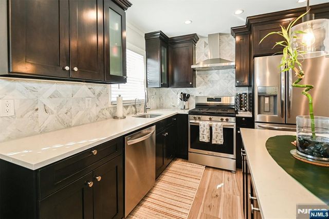 19 Glendale Street, Nutley, NJ 07110