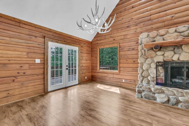 1386 Justice Rd, Ashland City, TN 37015