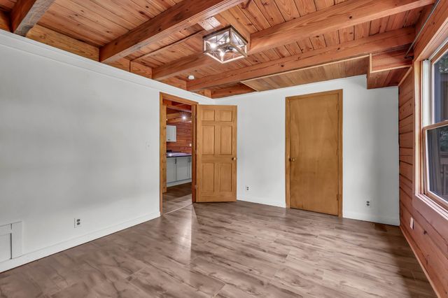 1386 Justice Rd, Ashland City, TN 37015
