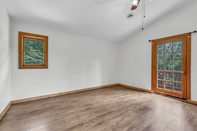 1386 Justice Rd, Ashland City, TN 37015