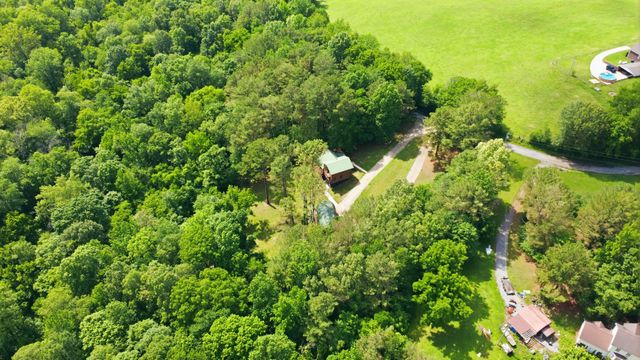 1386 Justice Rd, Ashland City, TN 37015