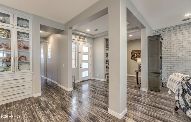 5662 S SHELBY Way, Gilbert, AZ 85298