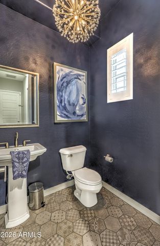 5662 S SHELBY Way, Gilbert, AZ 85298