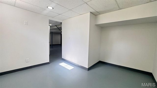 6613 Dunwold Drive, St Louis, MO 63134