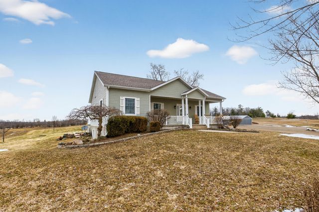23668 3 Mile Road, Richmond Twp, MI 49677