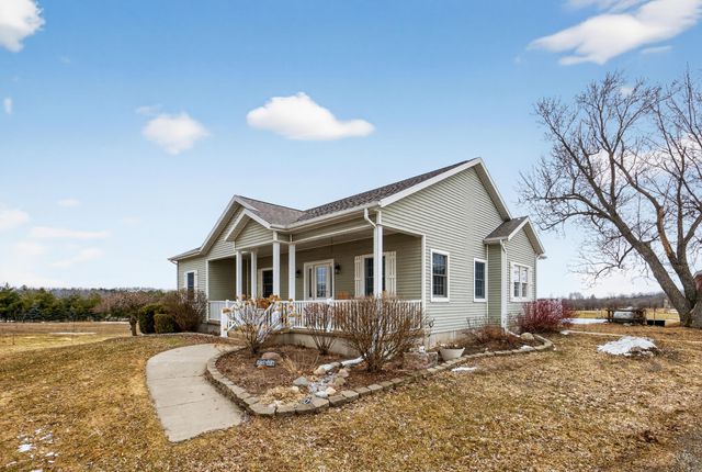 23668 3 Mile Road, Richmond Twp, MI 49677