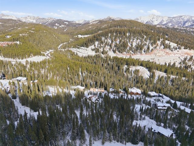 35 Low Dog Road, Big Sky, MT 59716
