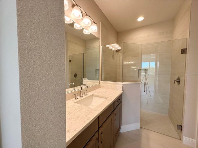 10716 KLEE AVENUE, Bradenton, FL 34212