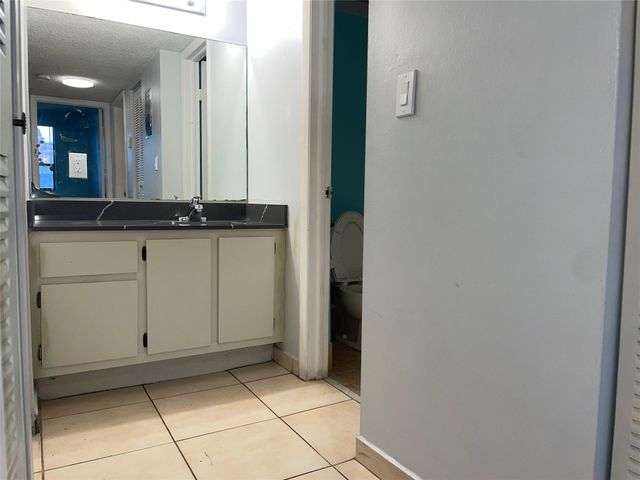 1101 SW 122nd Ave 415, Miami, FL 33184