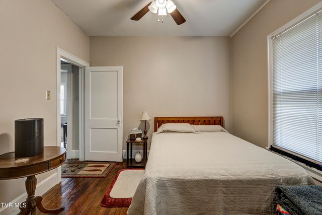 1749 Virginia Avenue, Kingsport, TN 37664