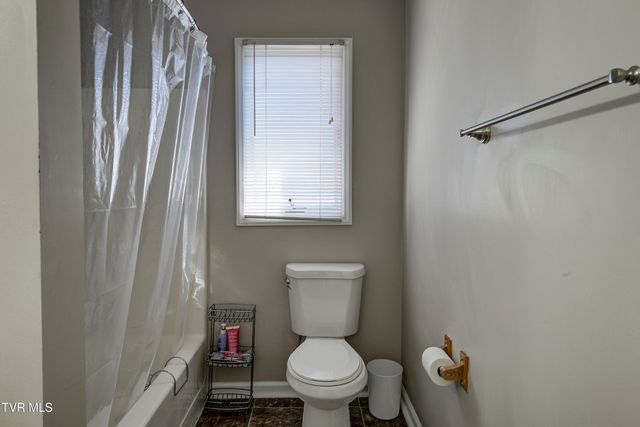 1749 Virginia Avenue, Kingsport, TN 37664