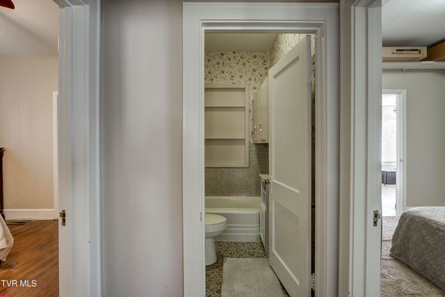 1749 Virginia Avenue, Kingsport, TN 37664