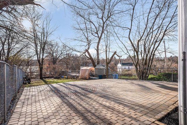 197 High Street, Holden, MA 01522