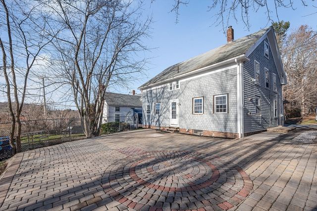 197 High Street, Holden, MA 01522
