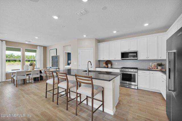 1193 DEL WEBB Parkway, Yulee, FL 32097