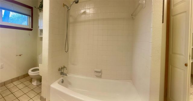 400 S Center Street, Buffalo, TX 75831