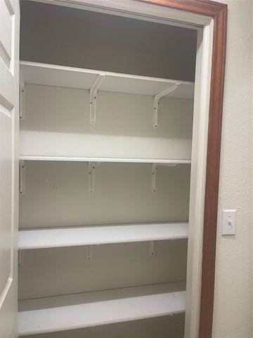 400 S Center Street, Buffalo, TX 75831