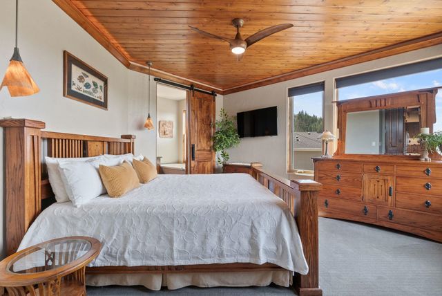 14210 N Wandermere Estates Ln, Spokane, WA 99208