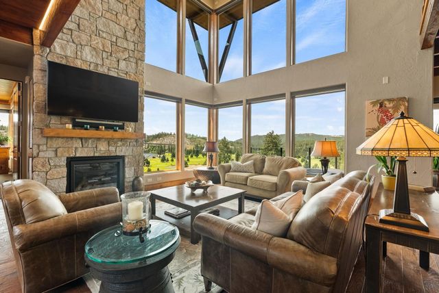 14210 N Wandermere Estates Ln, Spokane, WA 99208