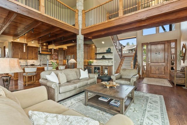 14210 N Wandermere Estates Ln, Spokane, WA 99208