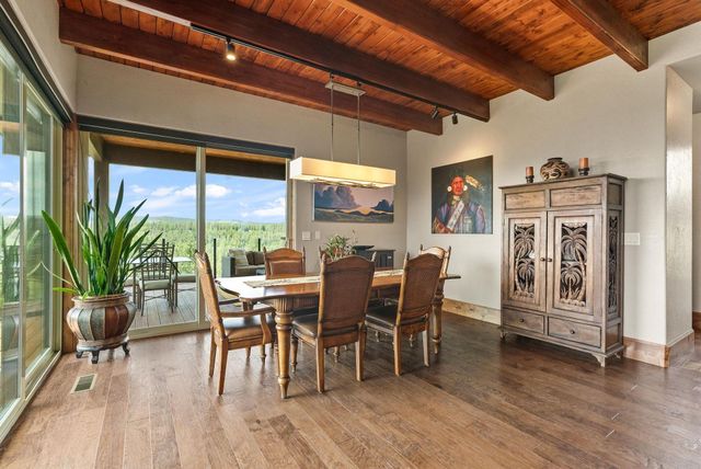 14210 N Wandermere Estates Ln, Spokane, WA 99208