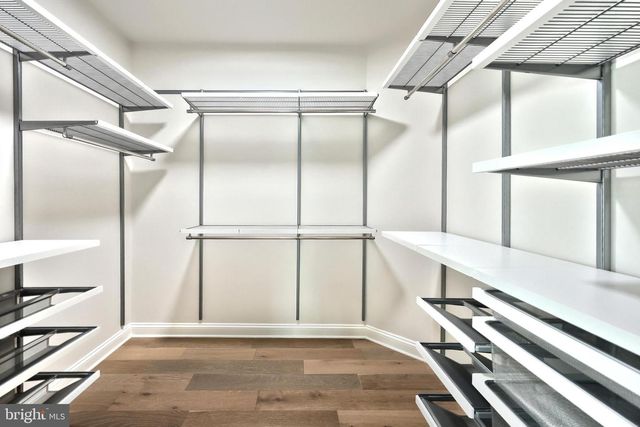 1100 TURNBERRY LN, York, PA 17403