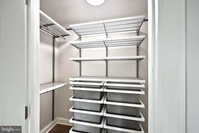 1100 TURNBERRY LN, York, PA 17403