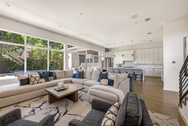 4910 Purdue Avenue, Dallas, TX 75209