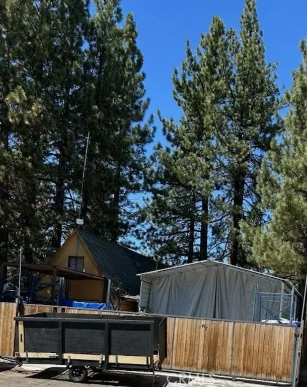 413 W Big Bear, Big Bear City, CA 92314
