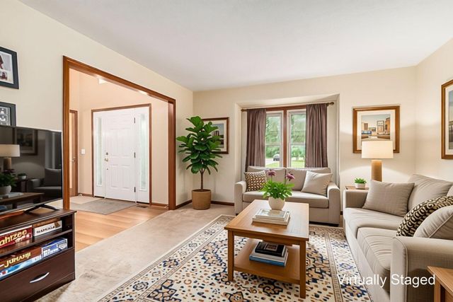 2523 Horseshoe Road, Delaware, OH 43015
