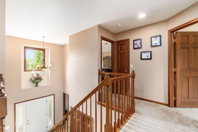 2523 Horseshoe Road, Delaware, OH 43015
