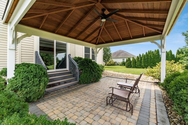 2523 Horseshoe Road, Delaware, OH 43015