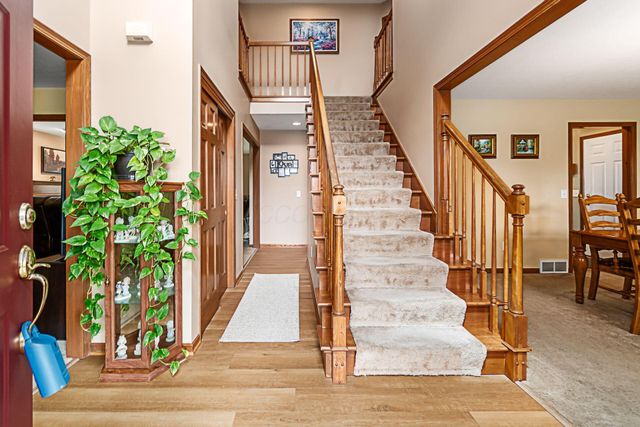 2523 Horseshoe Road, Delaware, OH 43015