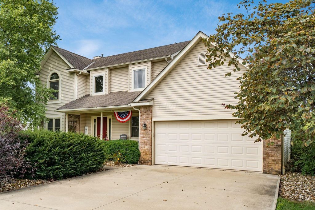 2523 Horseshoe Road, Delaware, OH 43015
