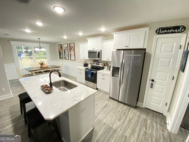 7 Cole Drive, Hawkinsville, GA 31036