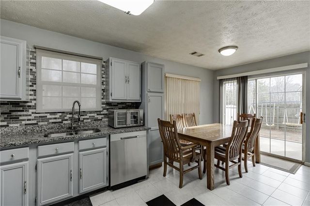 5160 Arrowind NW Road, Lilburn, GA 30047